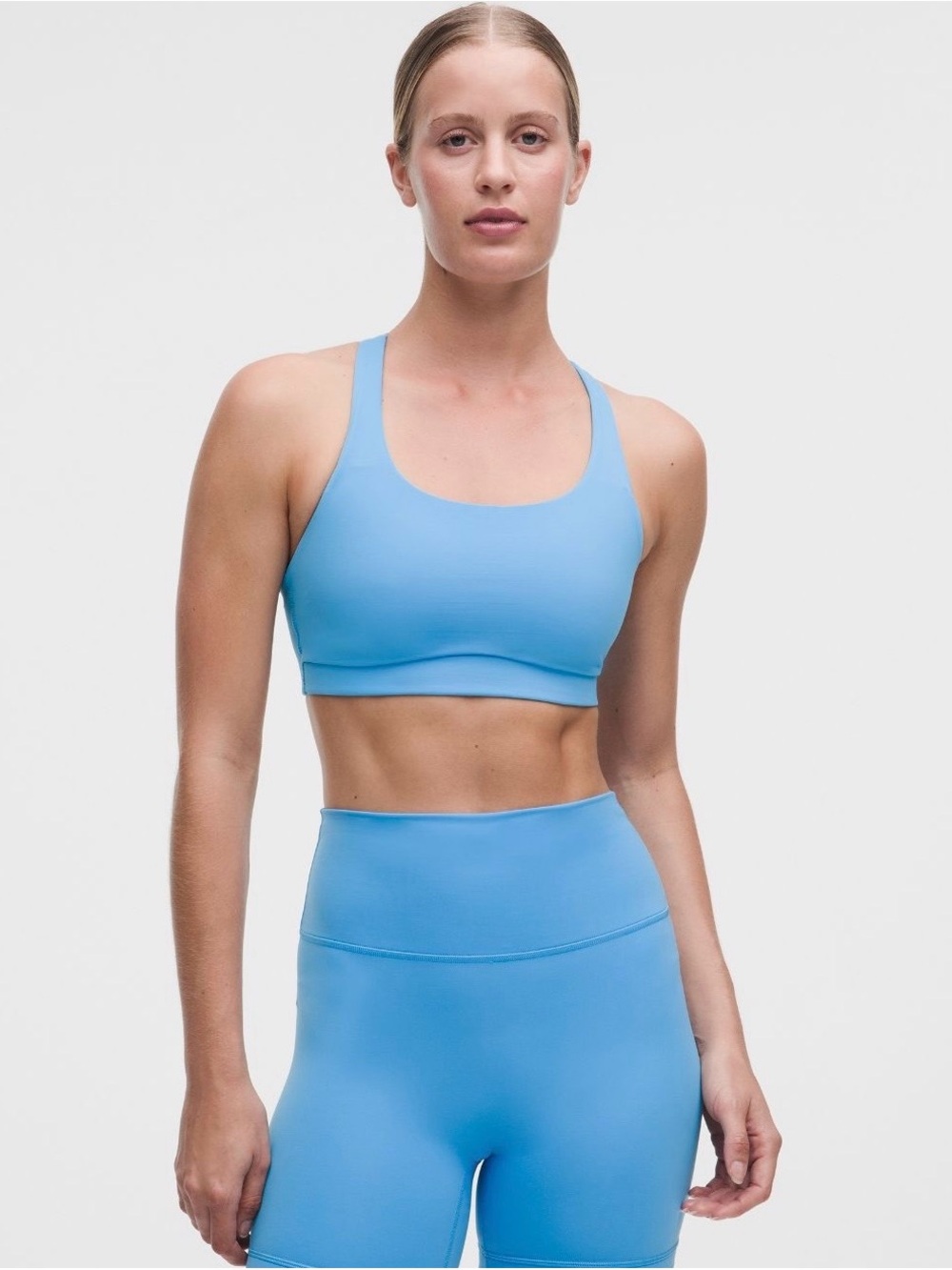 lululemon Energy Bra Medium
Support, B-D Cups Evolve  in Ocean Wave Size Large